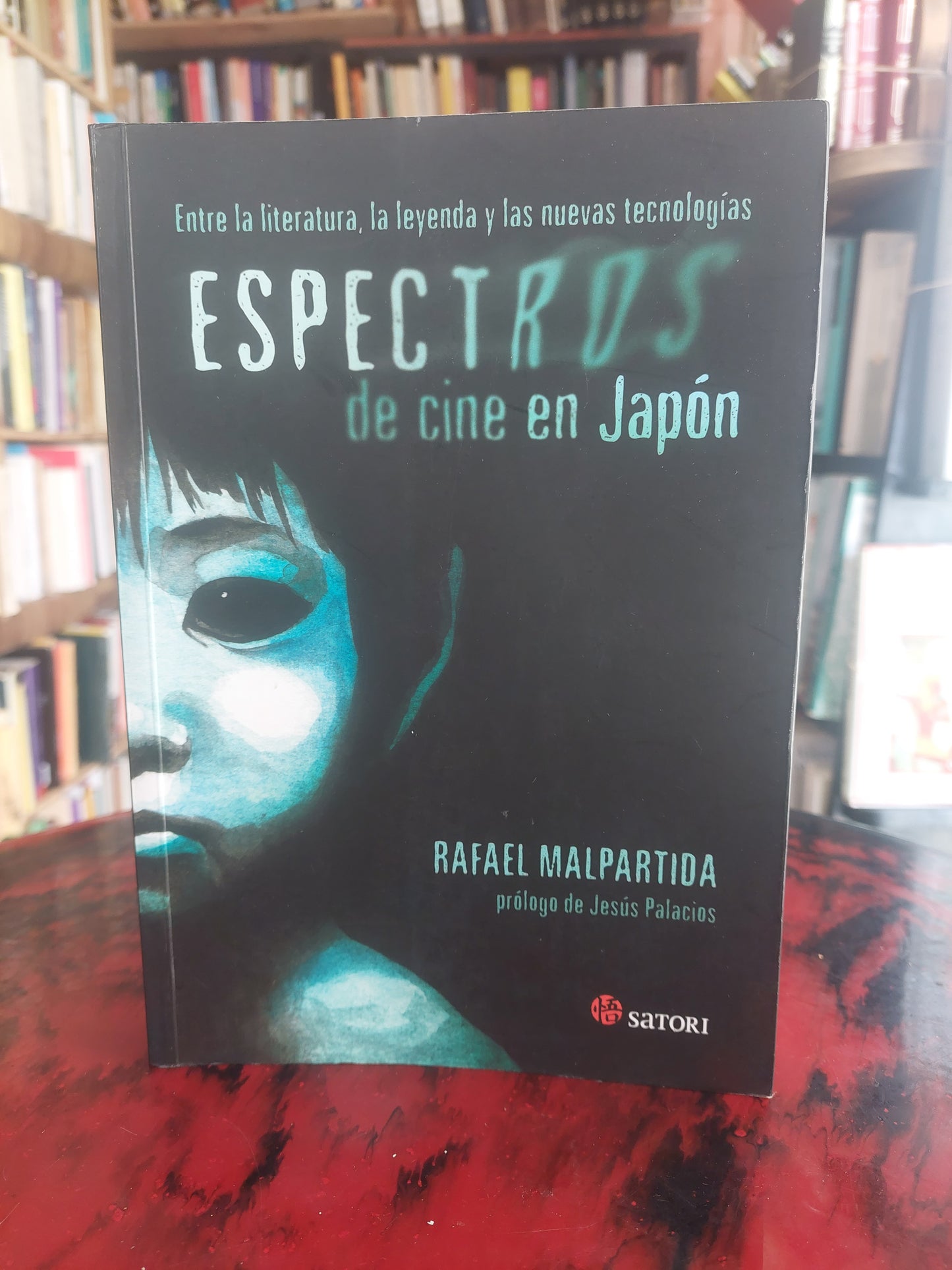 Espectros de cine en Japón - Rafael Malpatrida