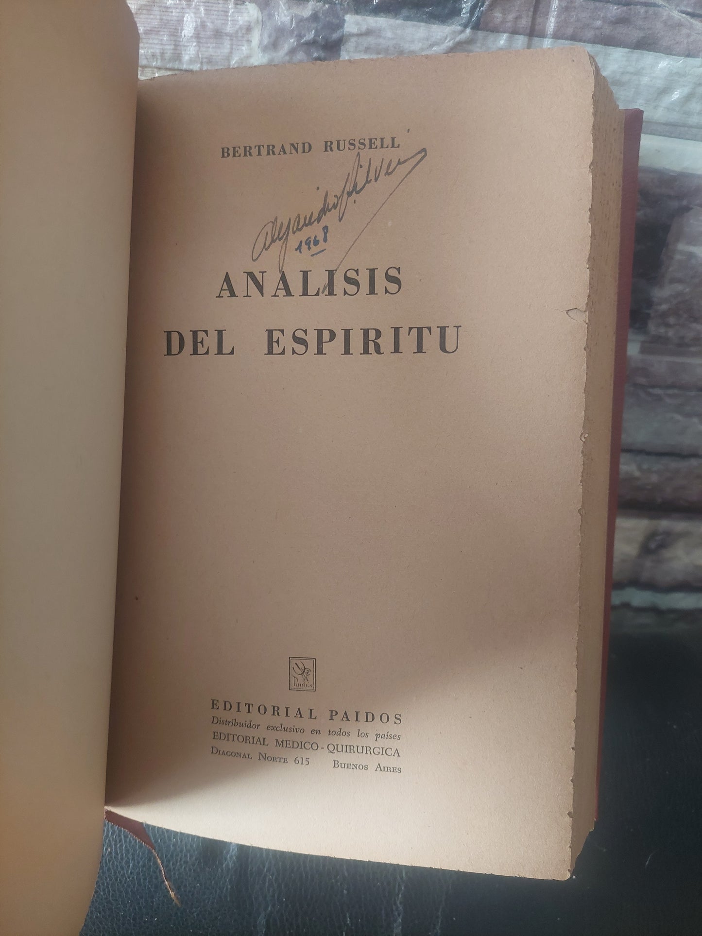 Misticismo y logica y otros ensayos/Análisis del espíritu - Bertrand Russell (subrayados con lapicera)
