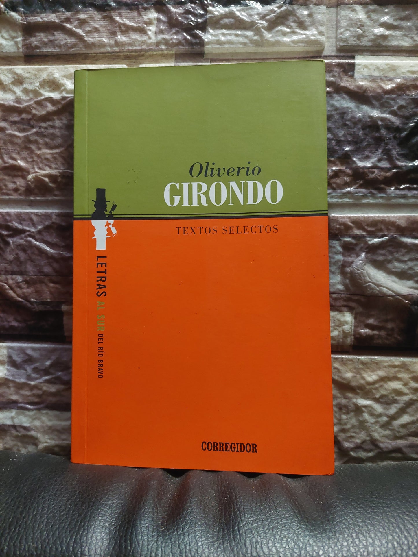 Textos selectos Oliverio Girondo (como nuevo)
