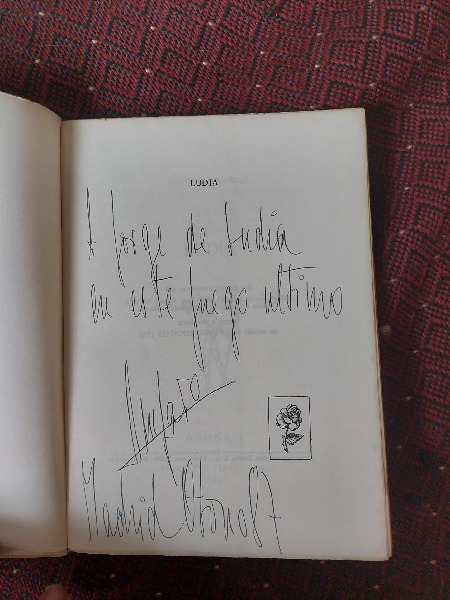 Ludia - Amparo Amoros (firmado y dedicado por la autora)