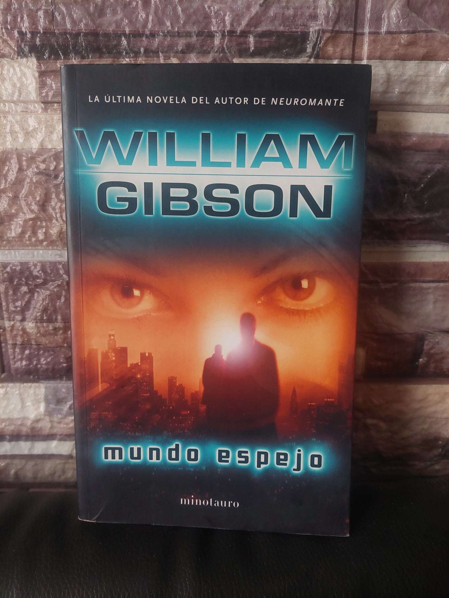 Mundo espejo - William Gibson