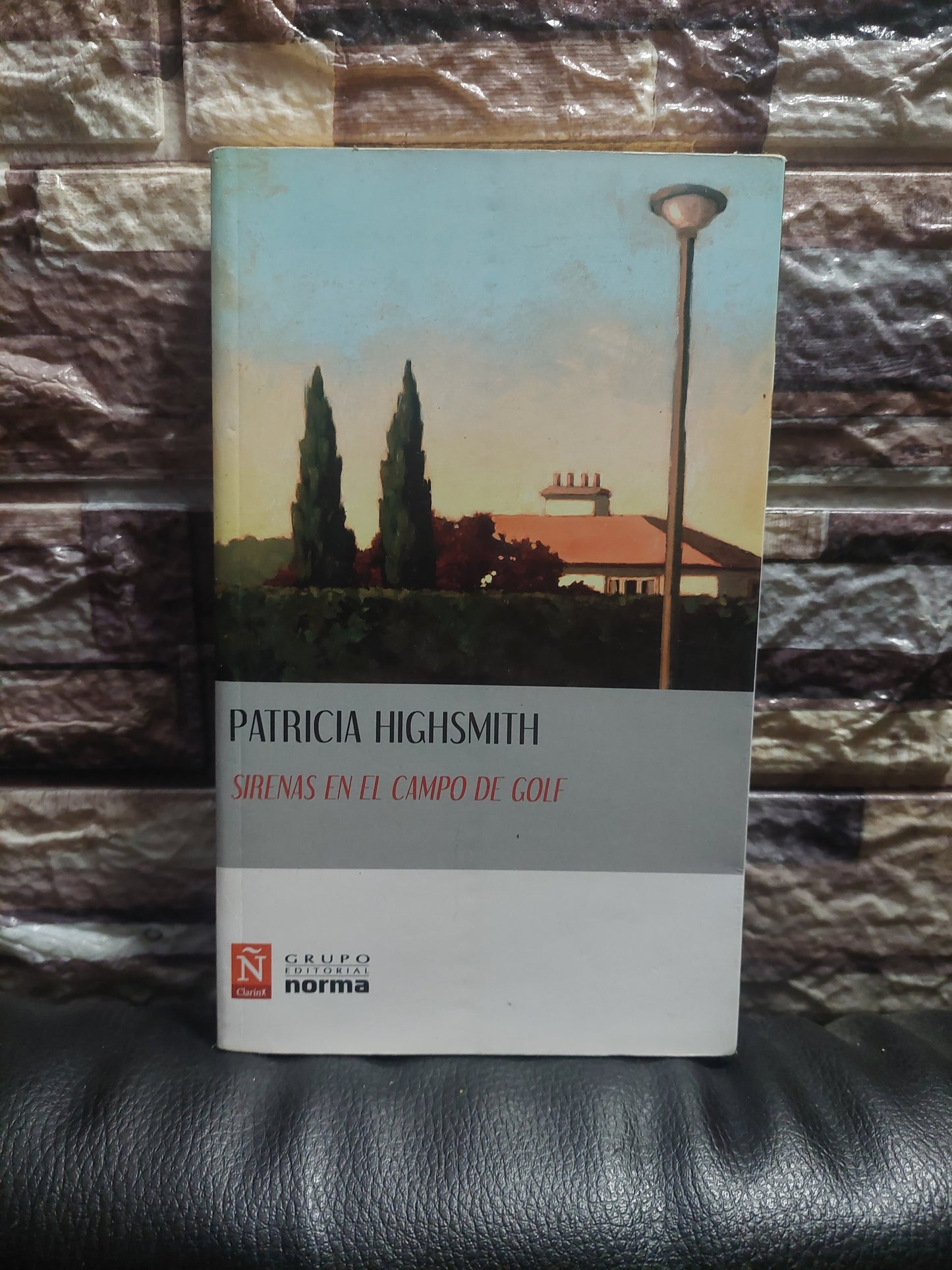 Sirenas en el campo de golf - Patricia Highsmith