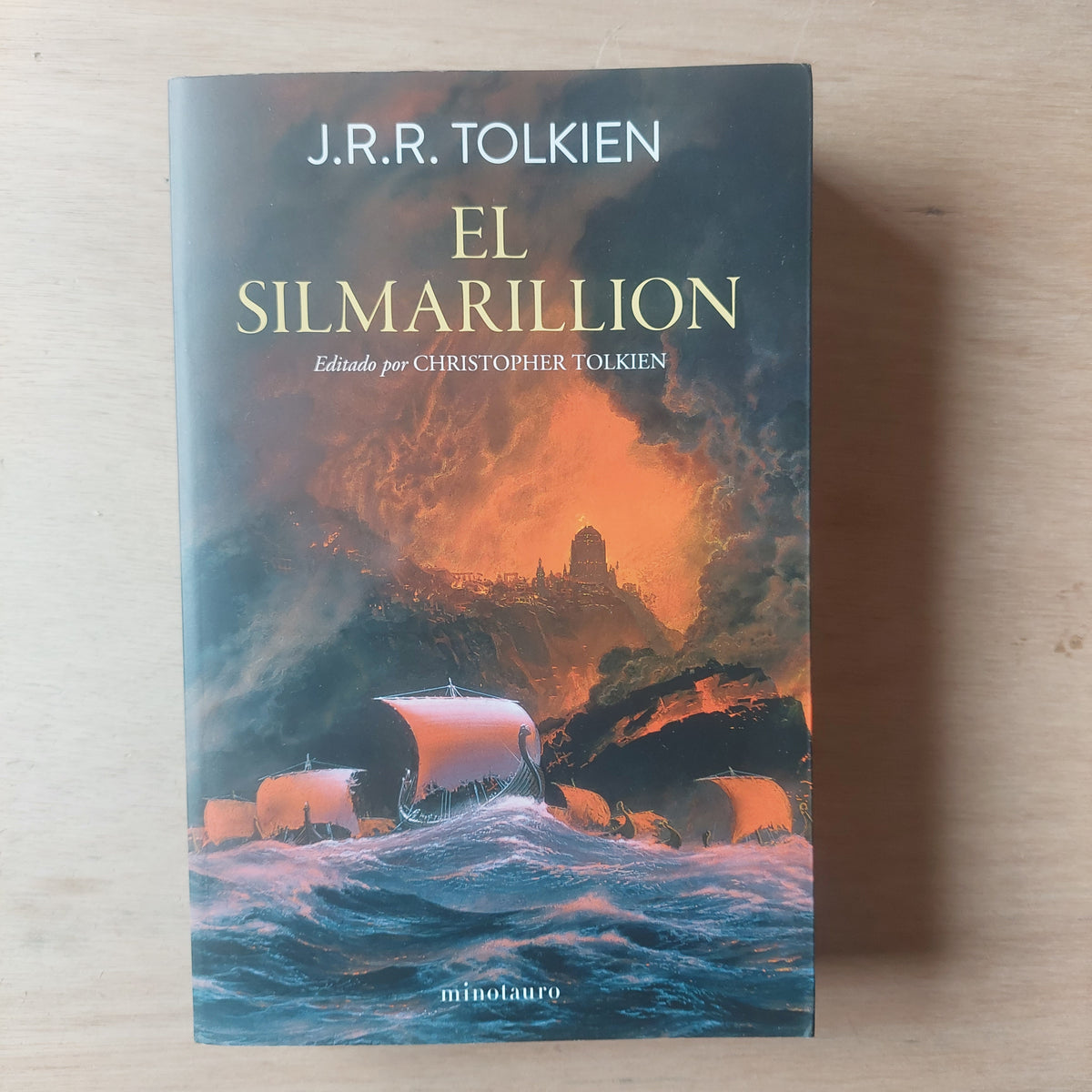 El Silmarillion - J.R.R. Tolkien (como nuevo)