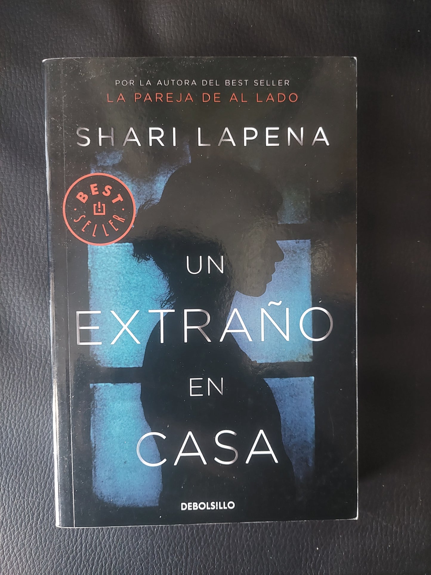 Un extraño en casa - Shari Lapena