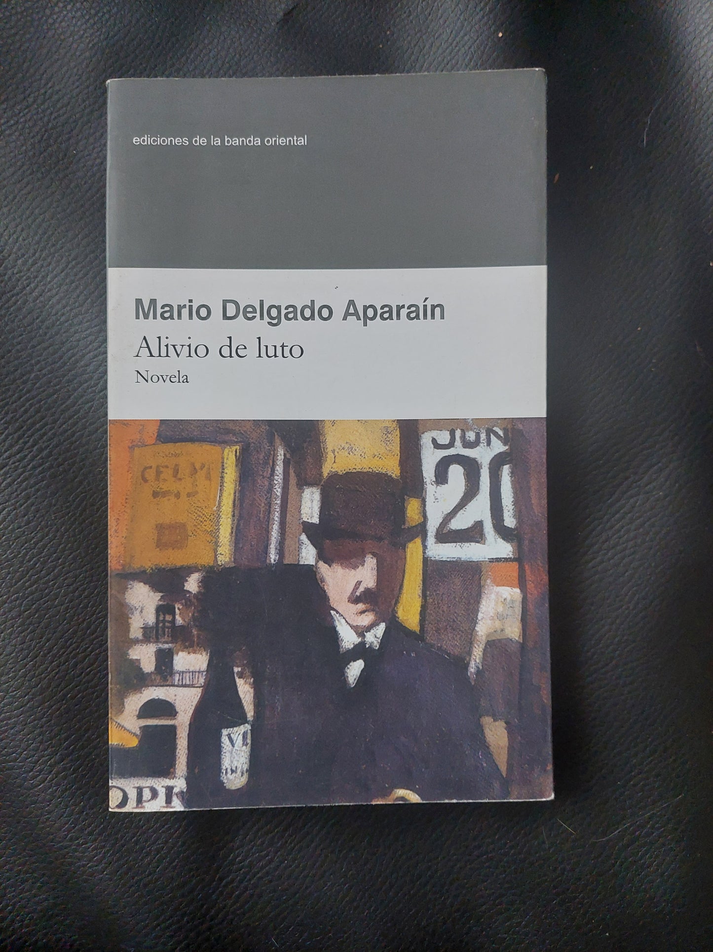 Alivio de luto - Mario Delgado Aparaín