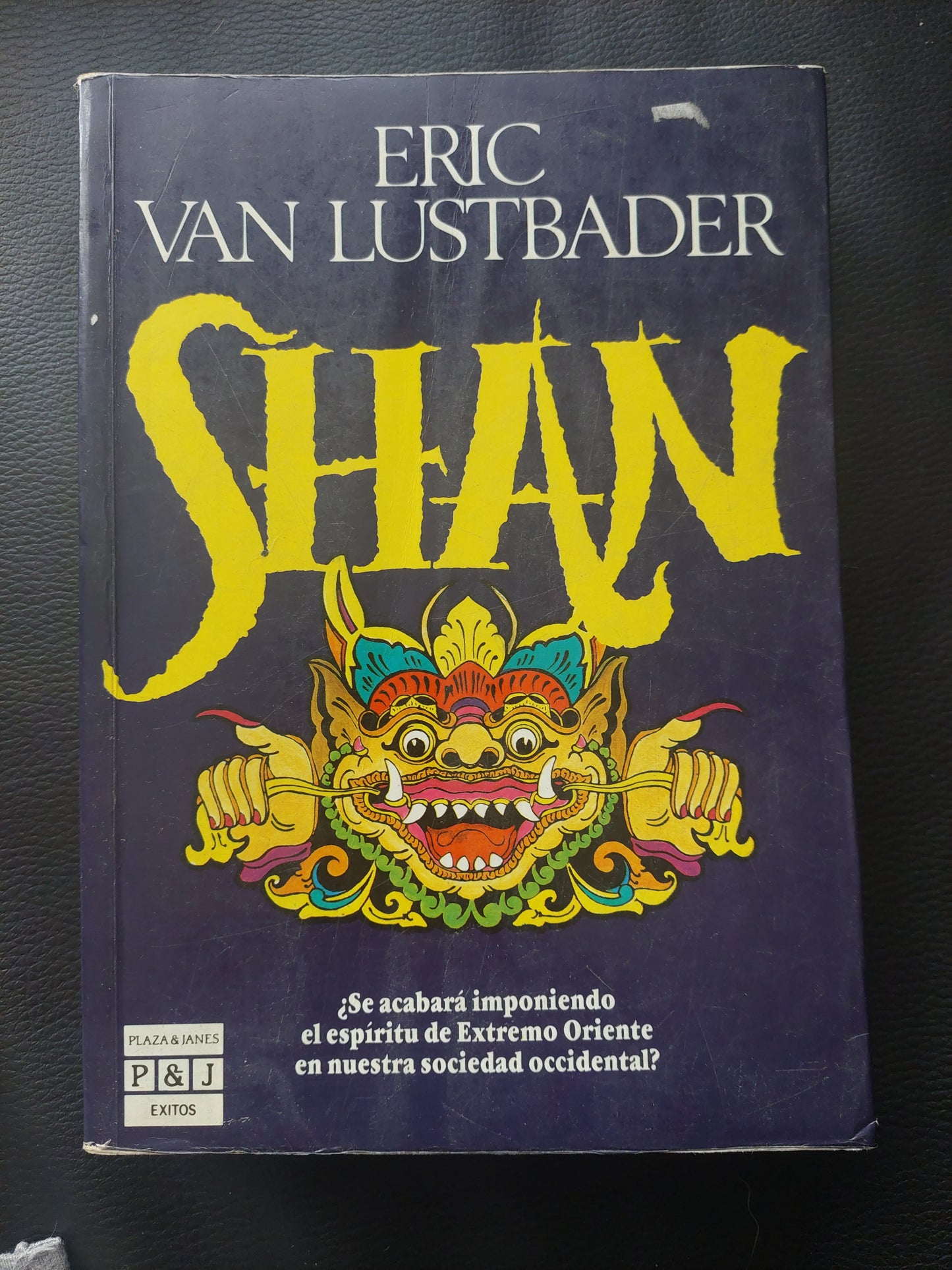 Shan - Eric von Lustbader