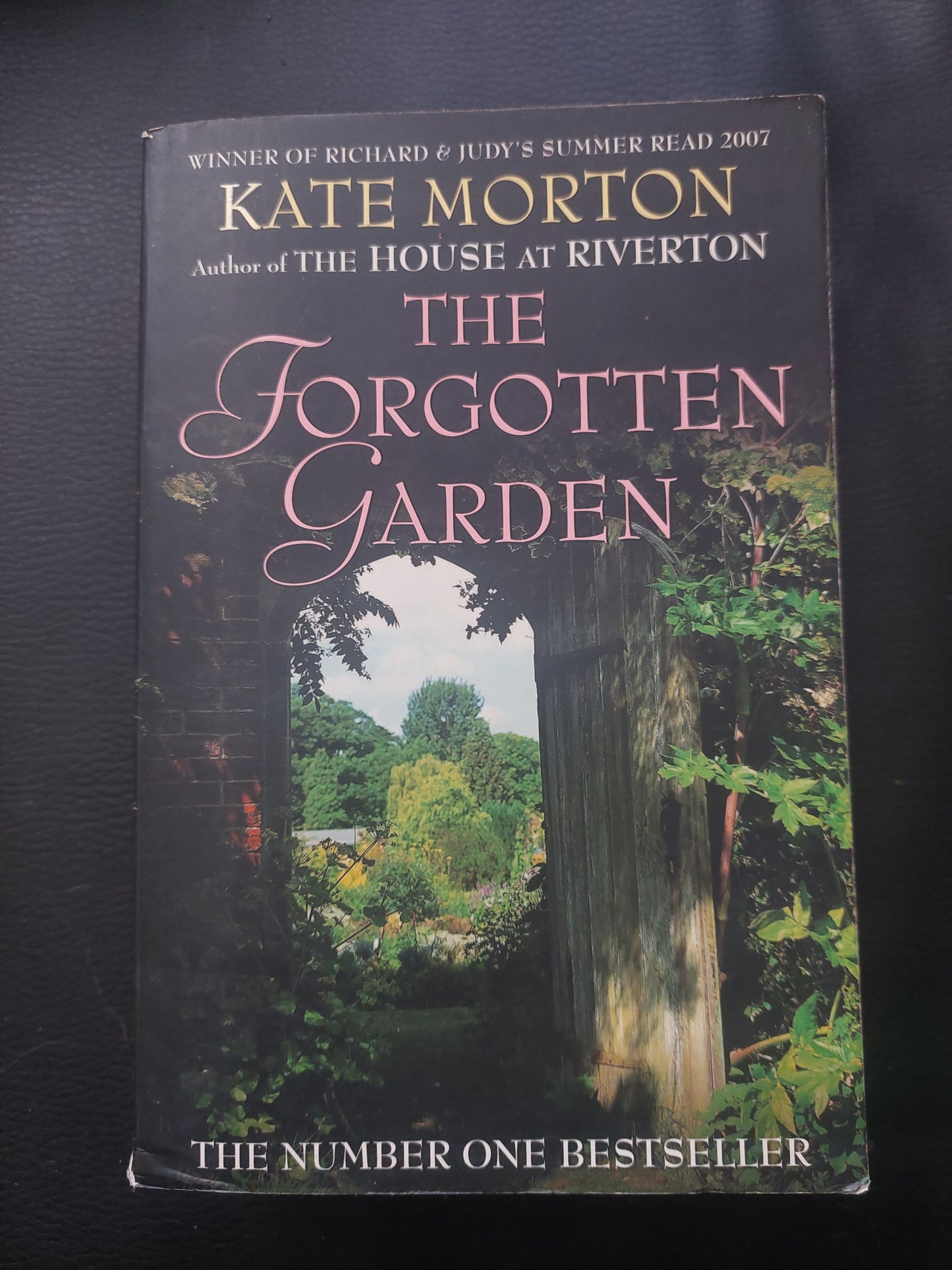 The forgotten garden - Kate Morton