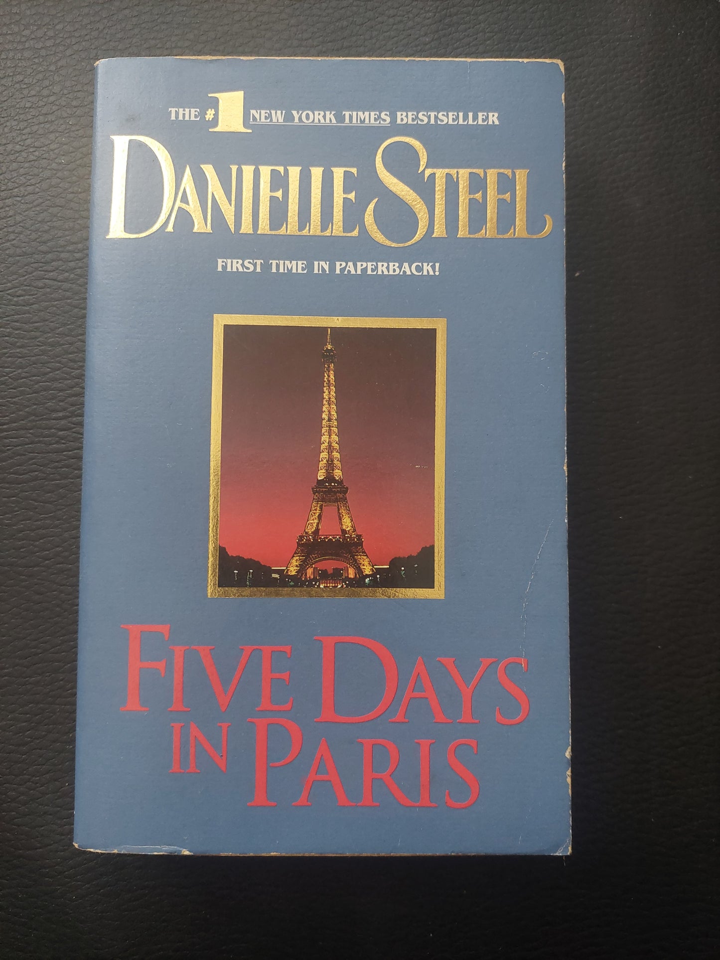 Five days in Paris - Danielle Steel