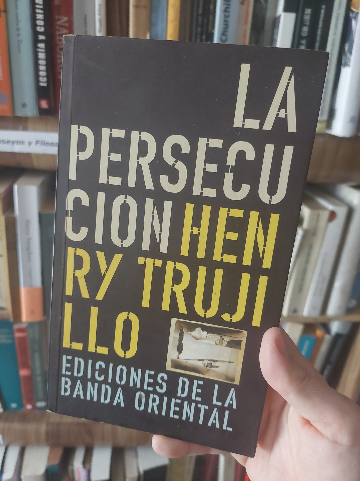 La persecución - Henry Trujillo