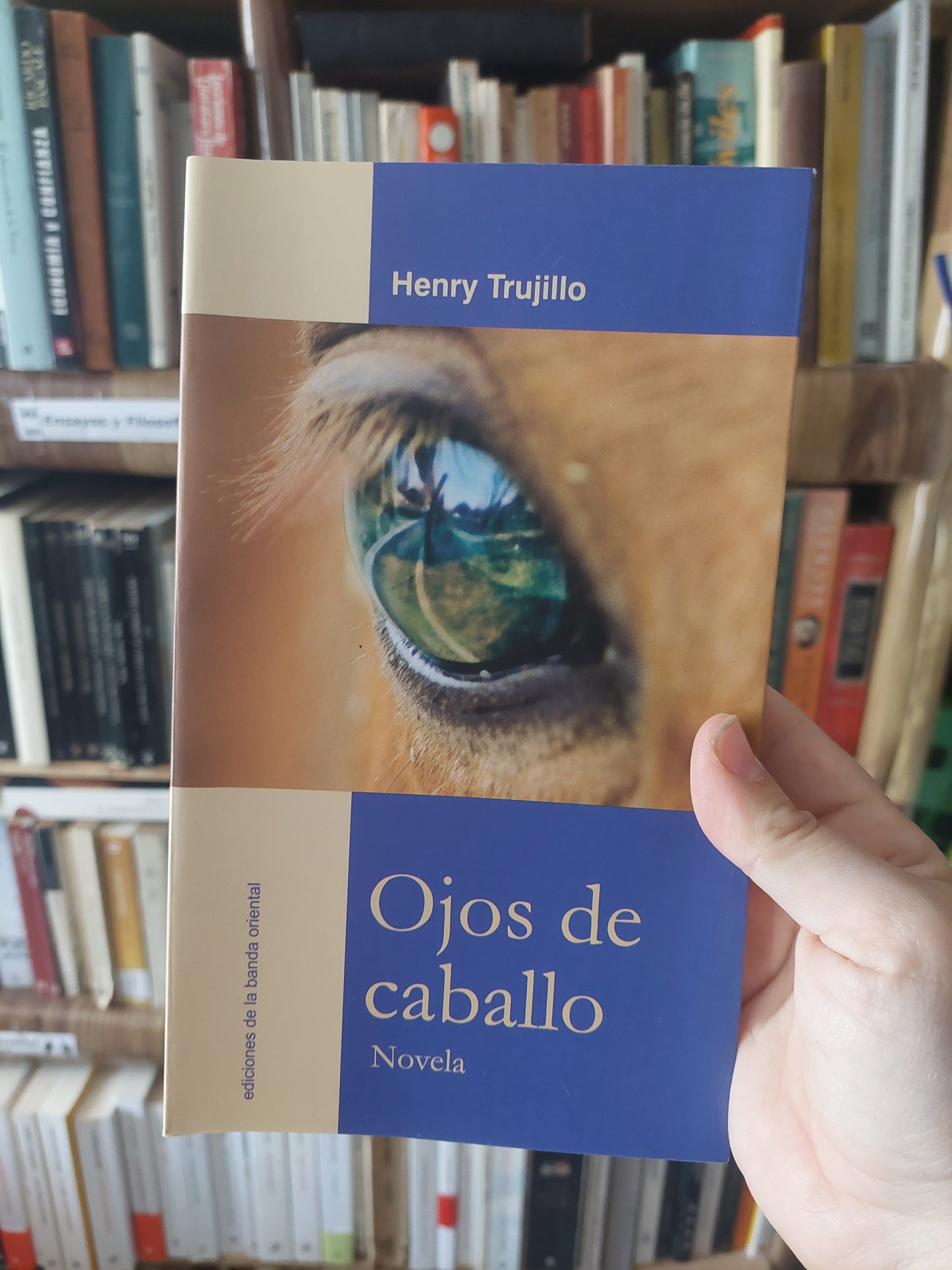 Ojos de caballo - Henry Trujillo