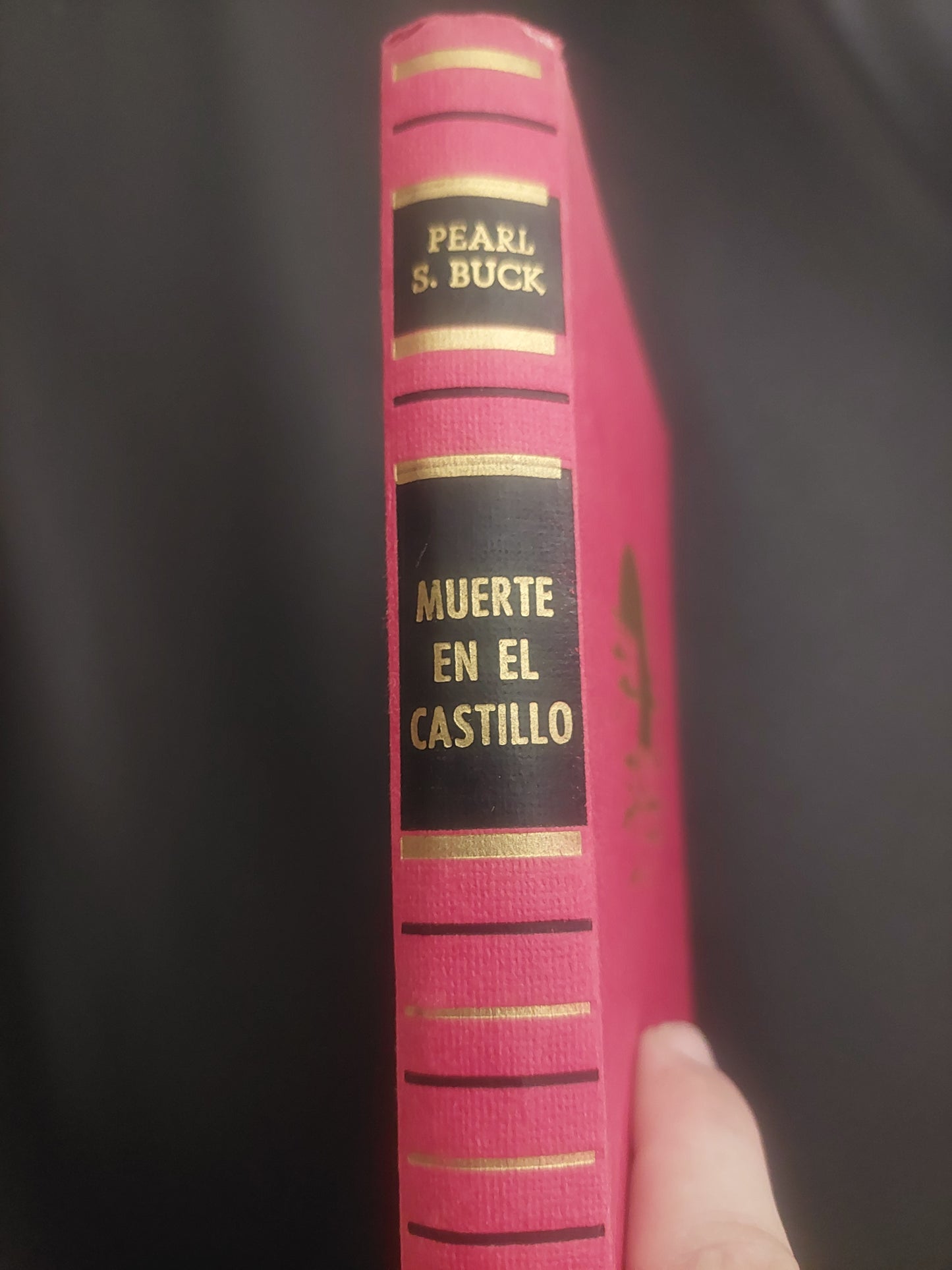 Muerte en el castillo - Pearl S. Buck