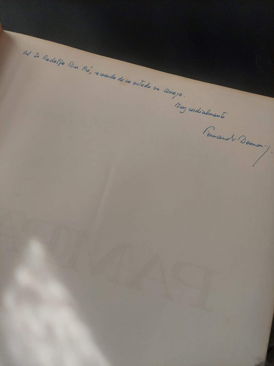 PAMPA ROJA - FERNANDO DEMARIA
XILOGRAFÍAS DE PÉREZ CELIS
Firmado y dedicado por el autor