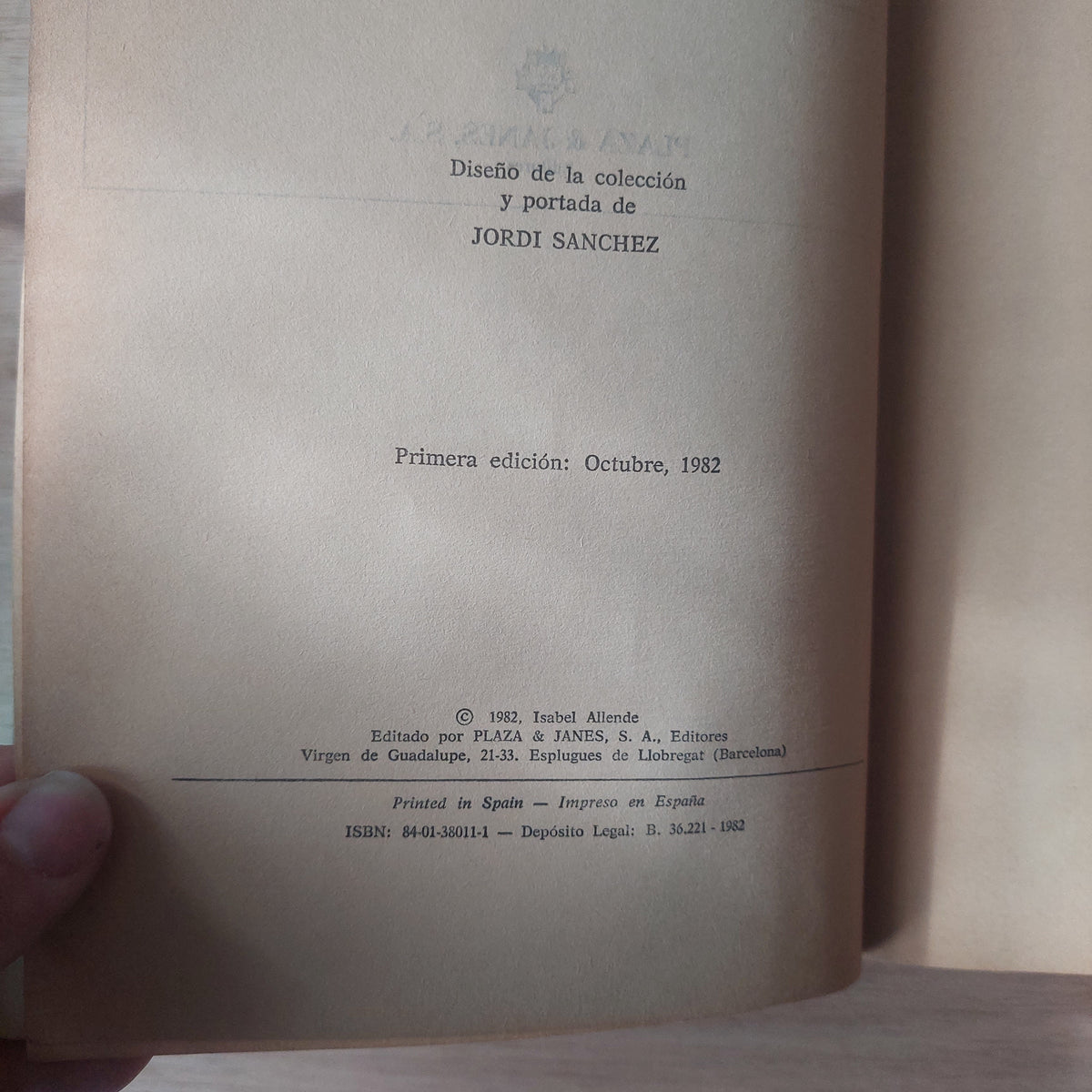 La casa de los espíritus - Isabel Allende. Primera edición