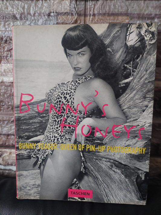 Bunny's Honeys - Bunny Yeager