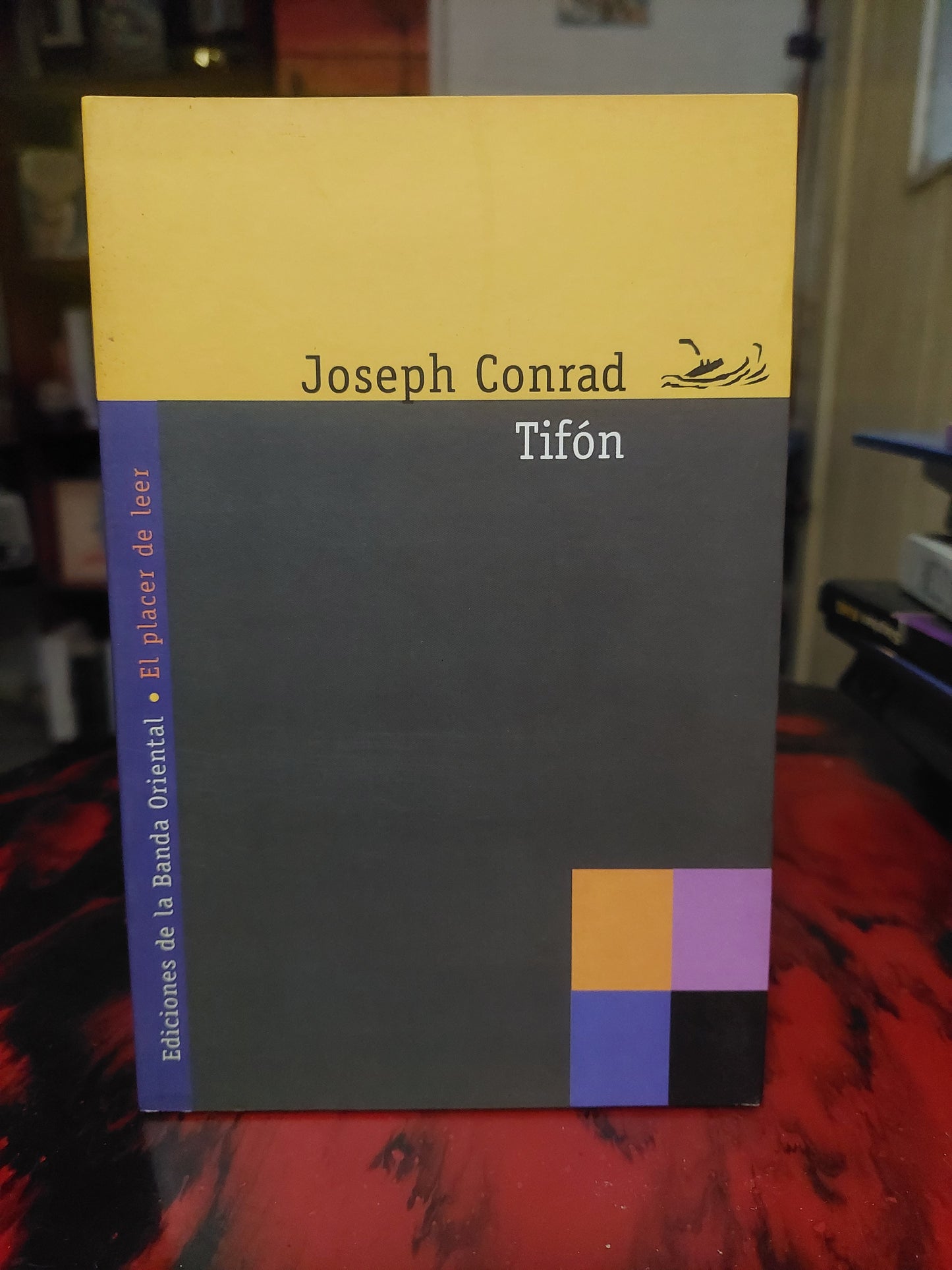 Tifón - Joseph Conrad