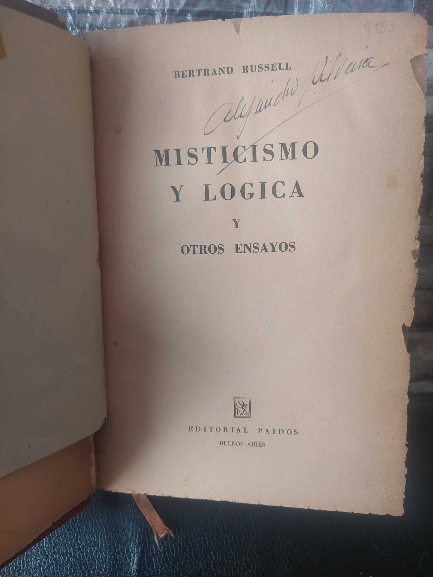 Misticismo y logica y otros ensayos/Análisis del espíritu - Bertrand Russell (subrayados con lapicera)