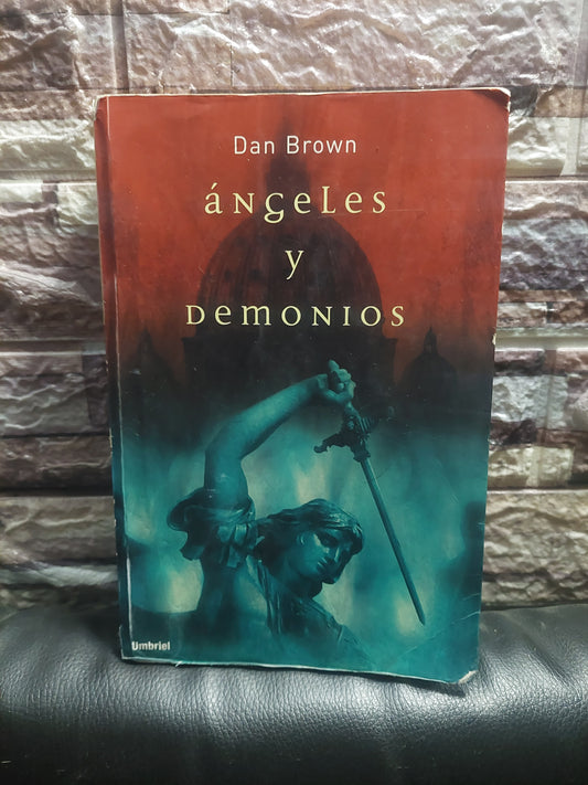 Ángeles y demonios - Dan Brown