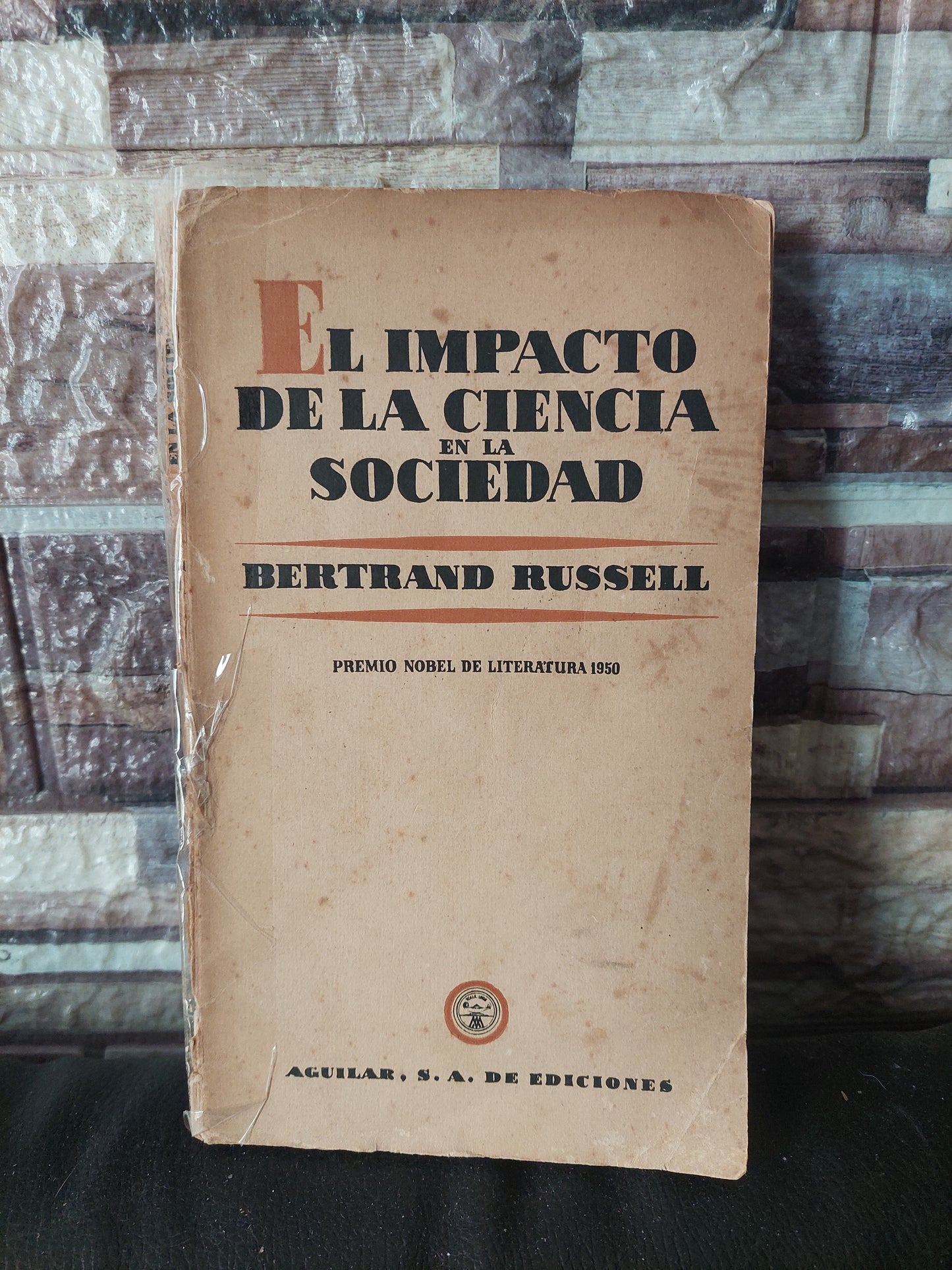 El impacto de la ciencia en la social - Bertrand Russell (subrayado con lapicera)