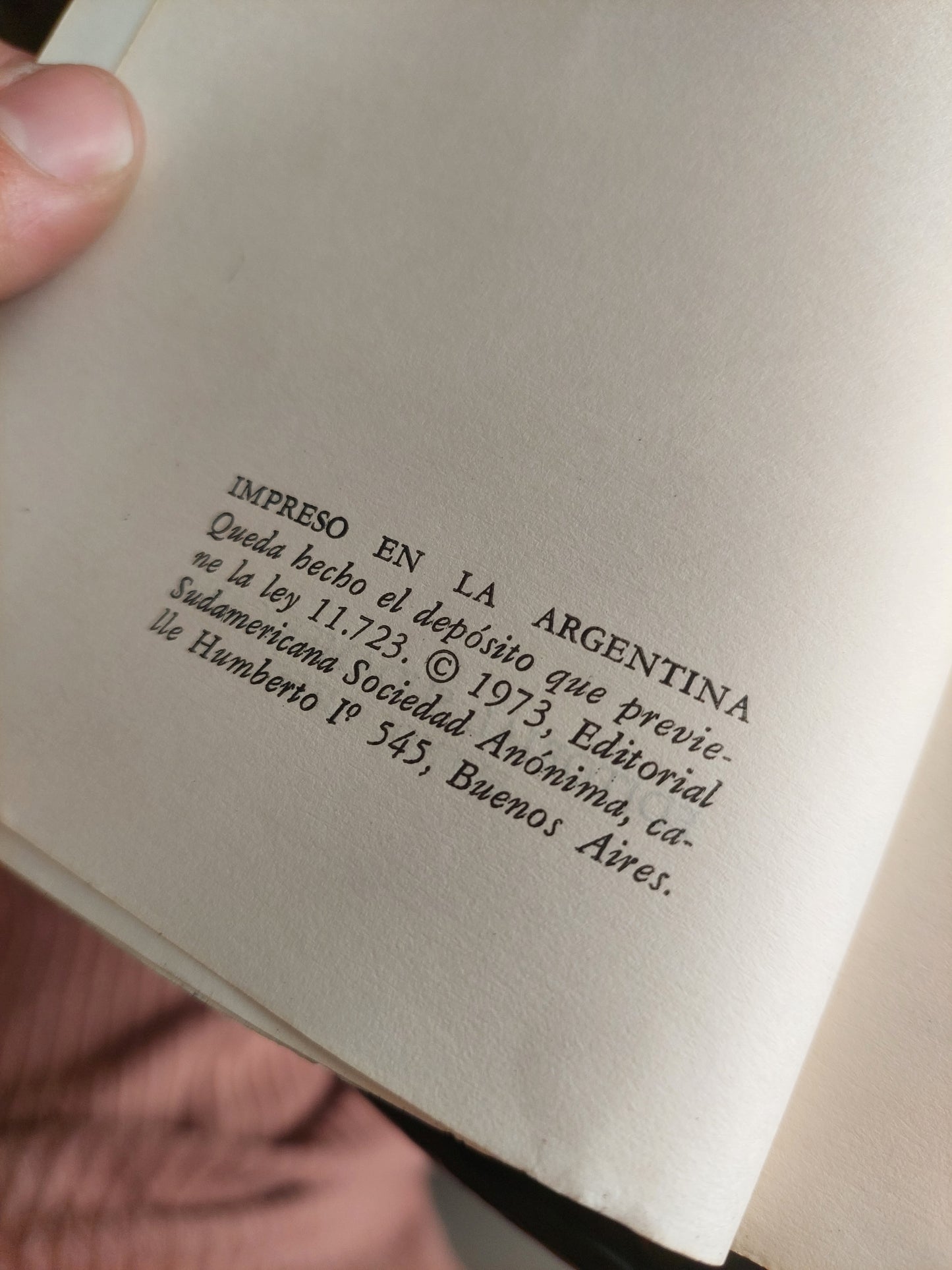Moros en la costa - Ariel Dorfman. Primera edición (detalles tapa de atrás)