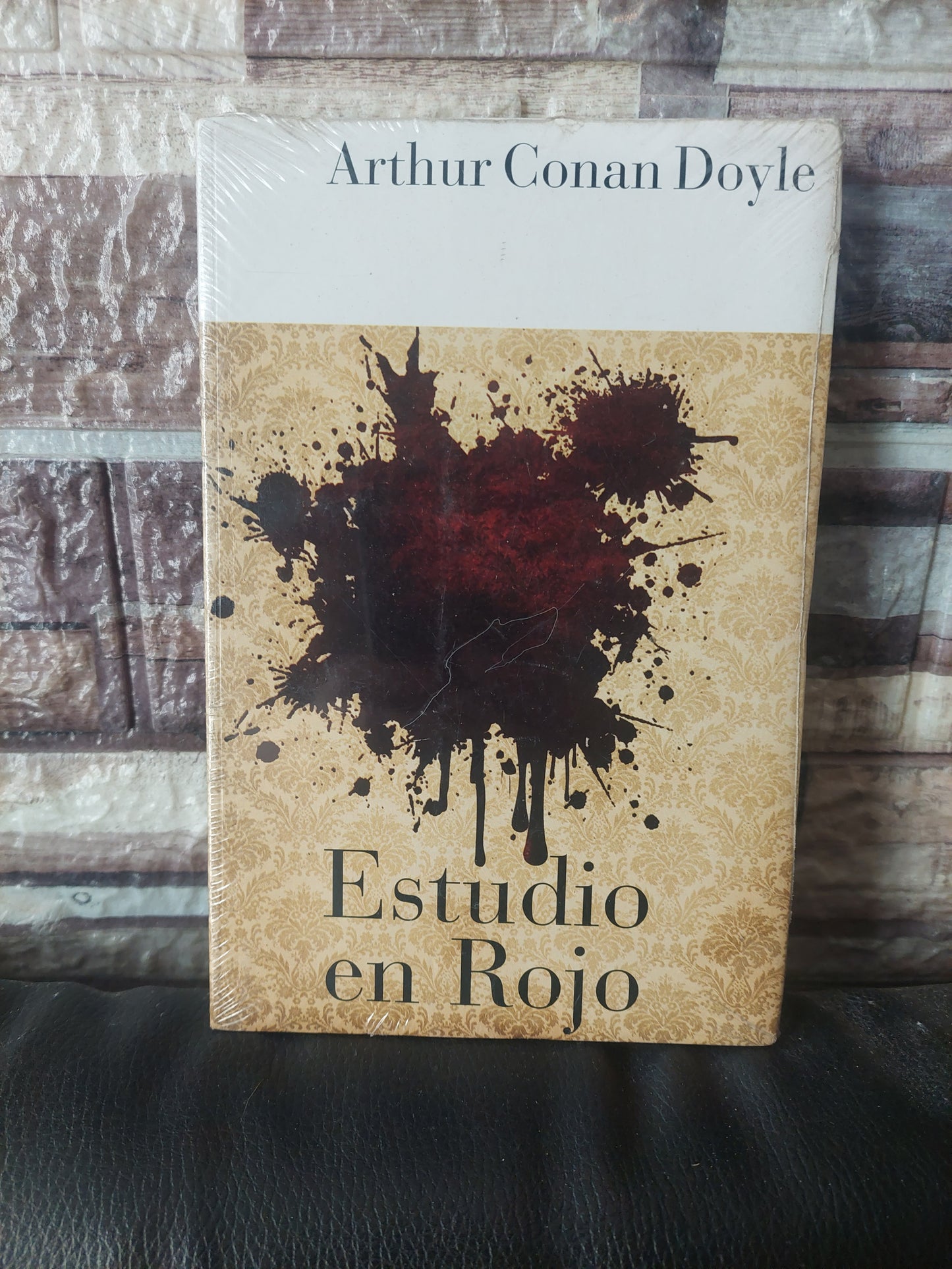 Estudio en rojo - Arthur Conan Doyle (sellado)