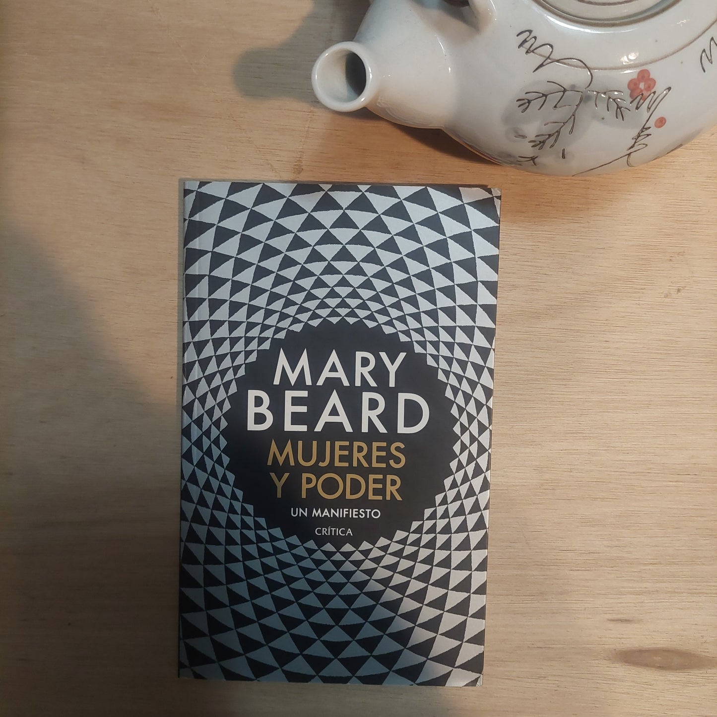 Mujeres y poder. Un manifiesto - Mary Beard (como nuevo)