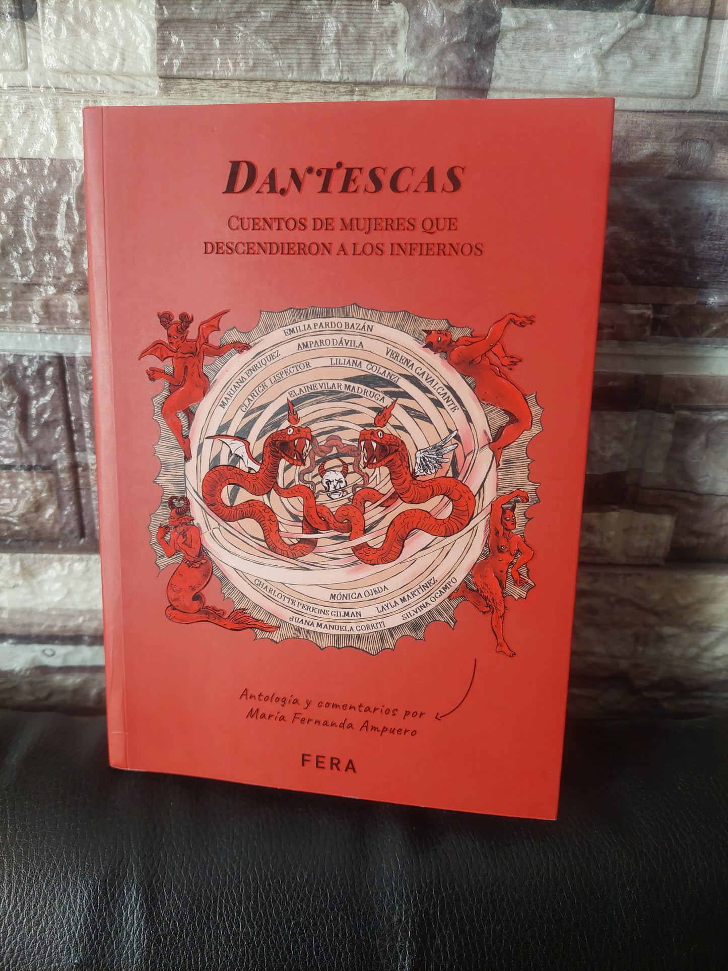 Dantescas. Cuentos de mujeres que descendieron a los infiernos (como nuevo)
