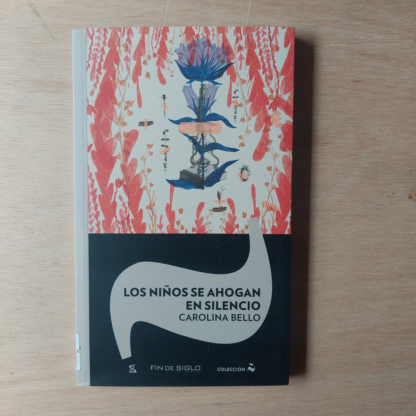 Los niños se ahogan en silencio - Carolina Bello
