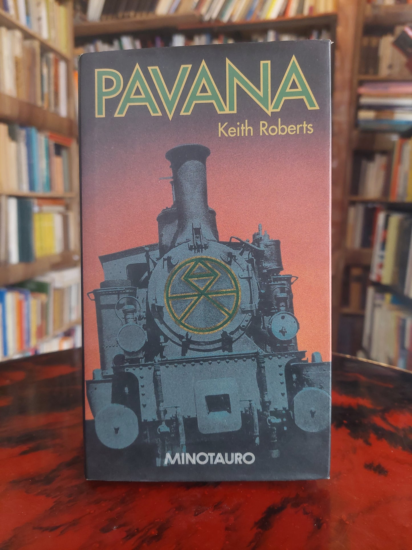 Pavana - Keith Roberts