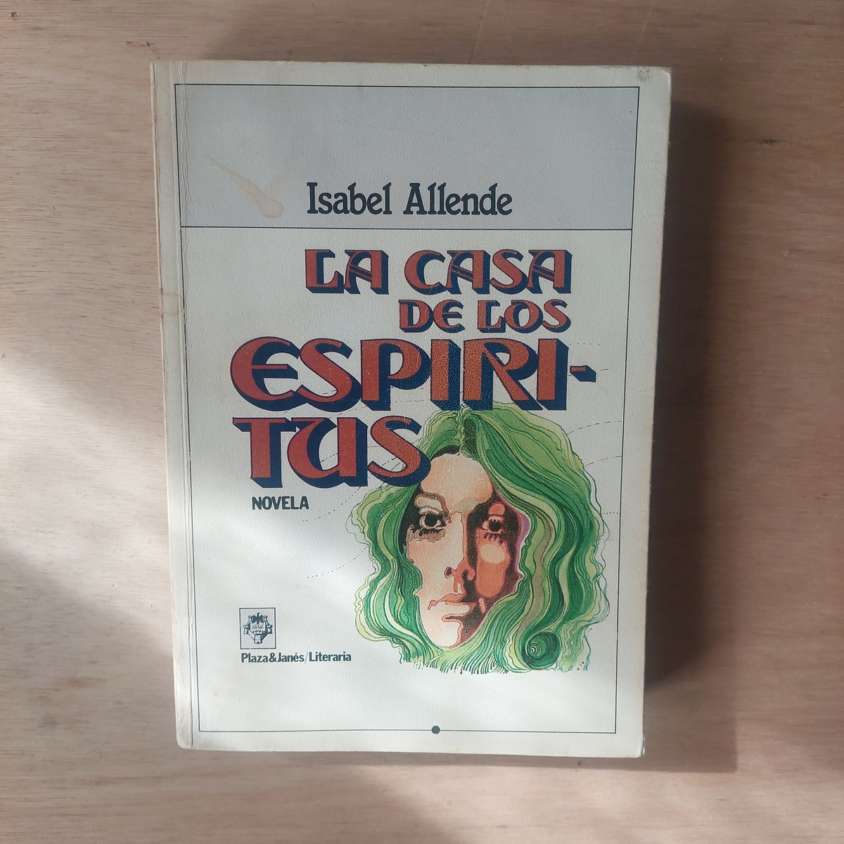 La casa de los espíritus - Isabel Allende. Primera edición