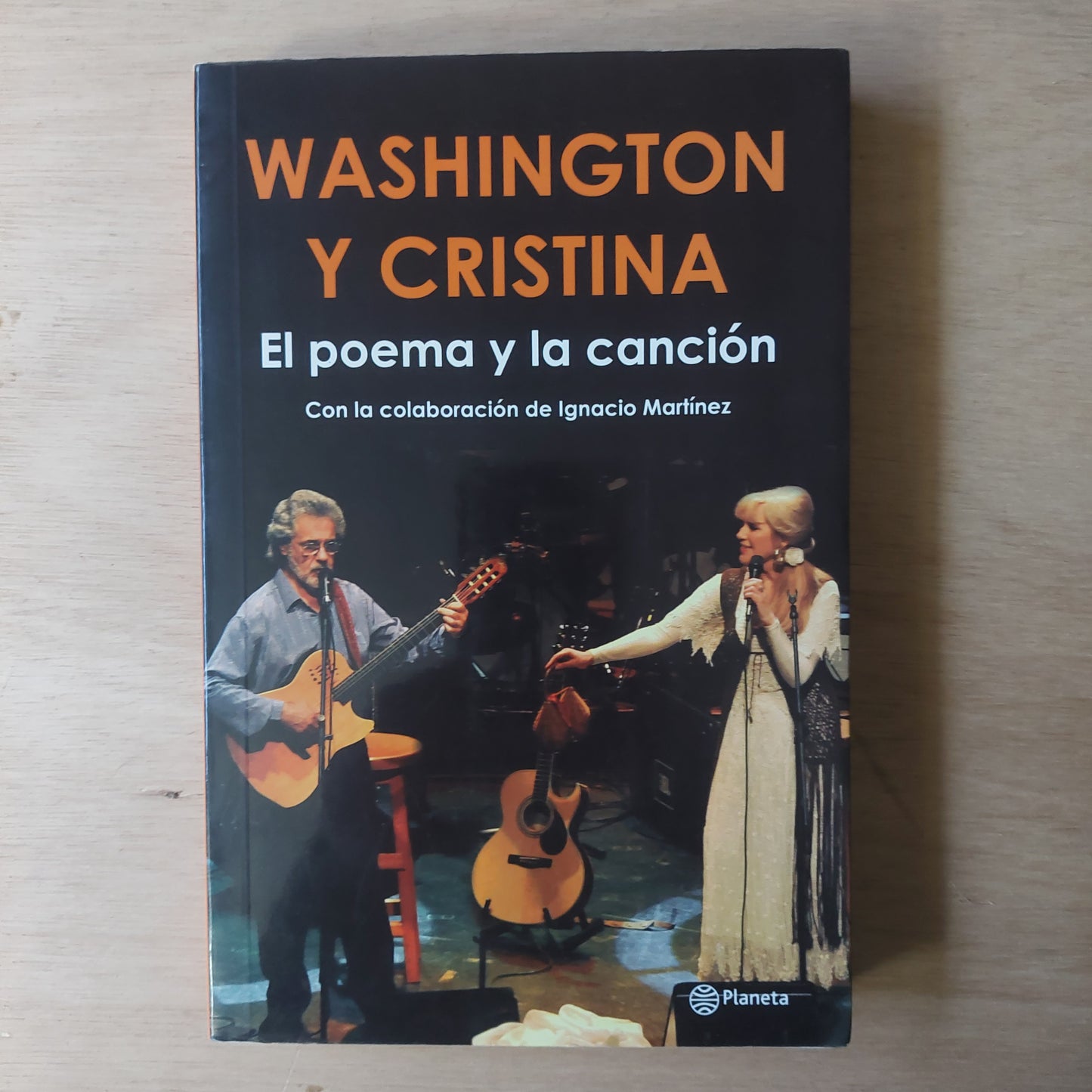 Washington y Cristina. El poema y la canción