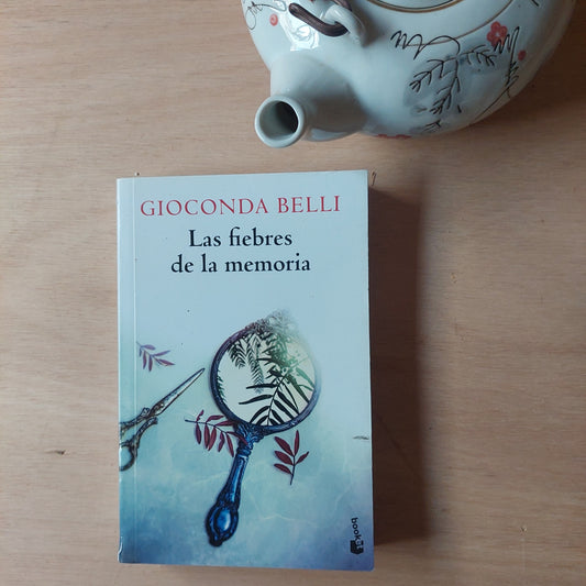 Las fiebres de la memoria - Gioconda Belli (como nuevo)