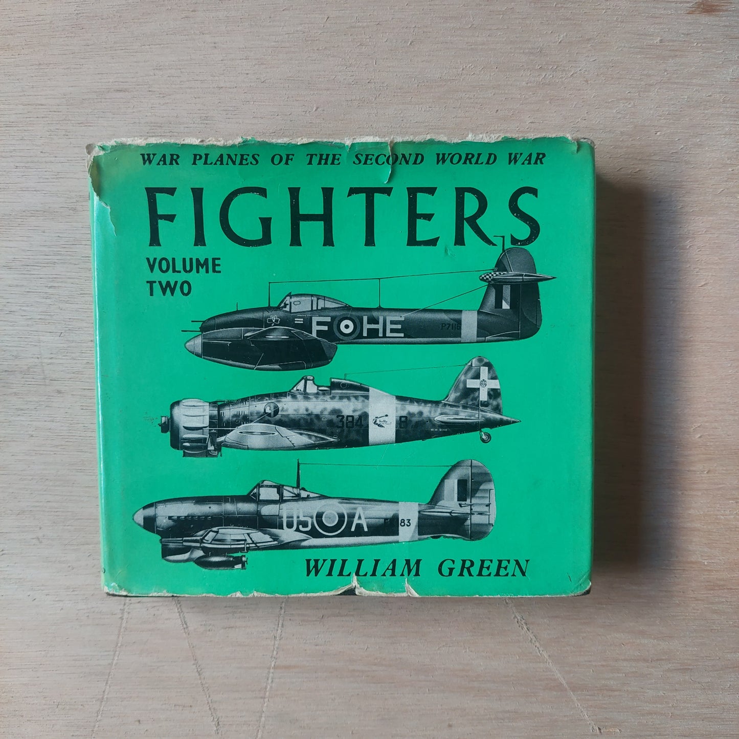 War planes of the second world war. Fighters volume two - William Green