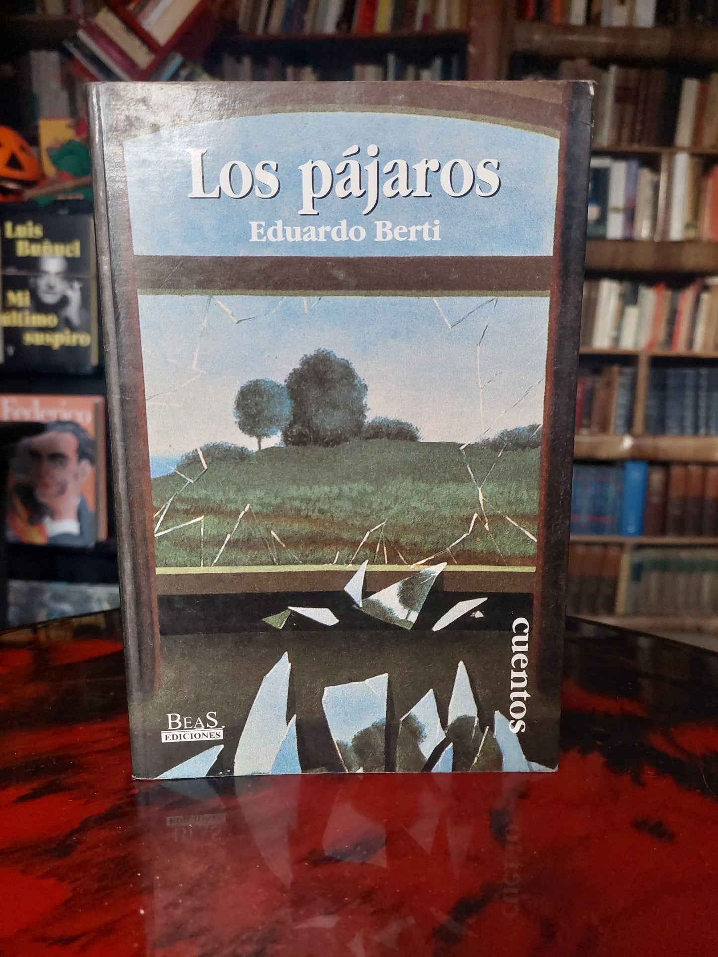 Los pájaros - Eduardo Berti