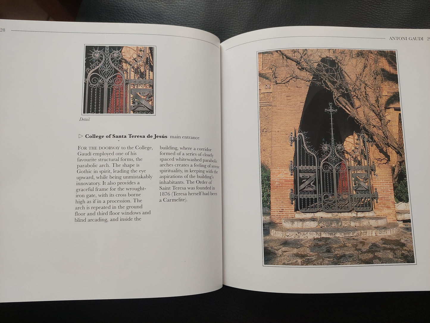 The life and Works of Gaudi - Eleanor Van Zandt