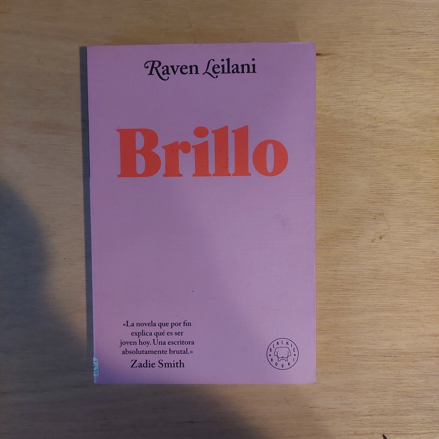 Brillo - Raven Leilani (como nuevo)