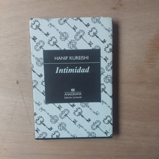 Intimidad - Hanif Kureishi (subrayado con lápiz)