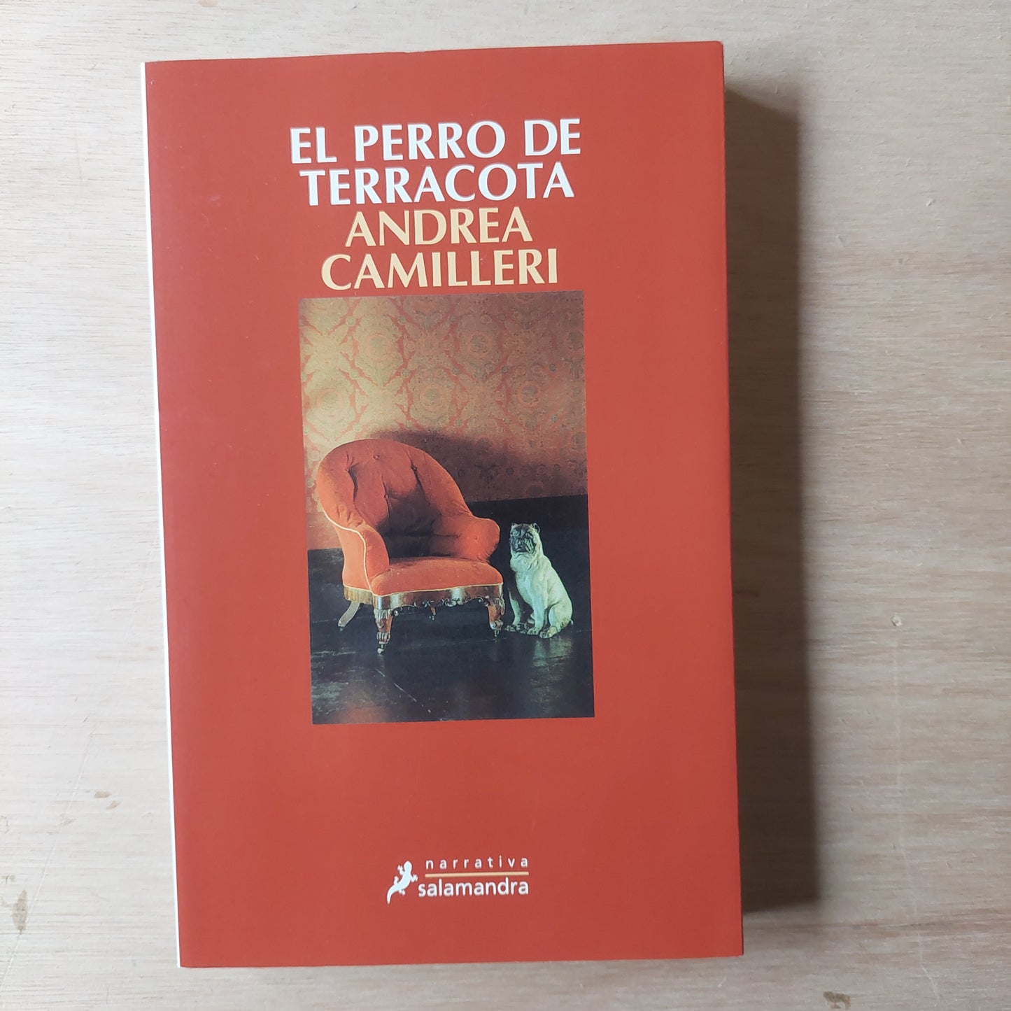 El perro de terracota - Andrea Camilleri