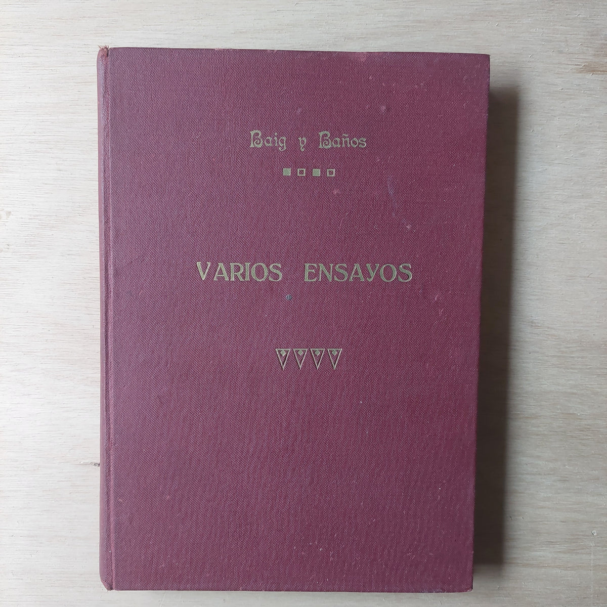 Varios ensayos - Aurelio Báig Baños