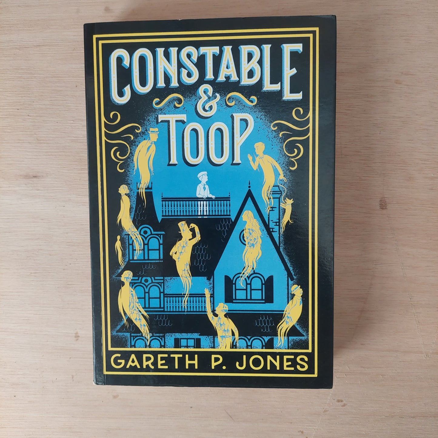 Constable & Toop - Gareth P. Jones (como nuevo)