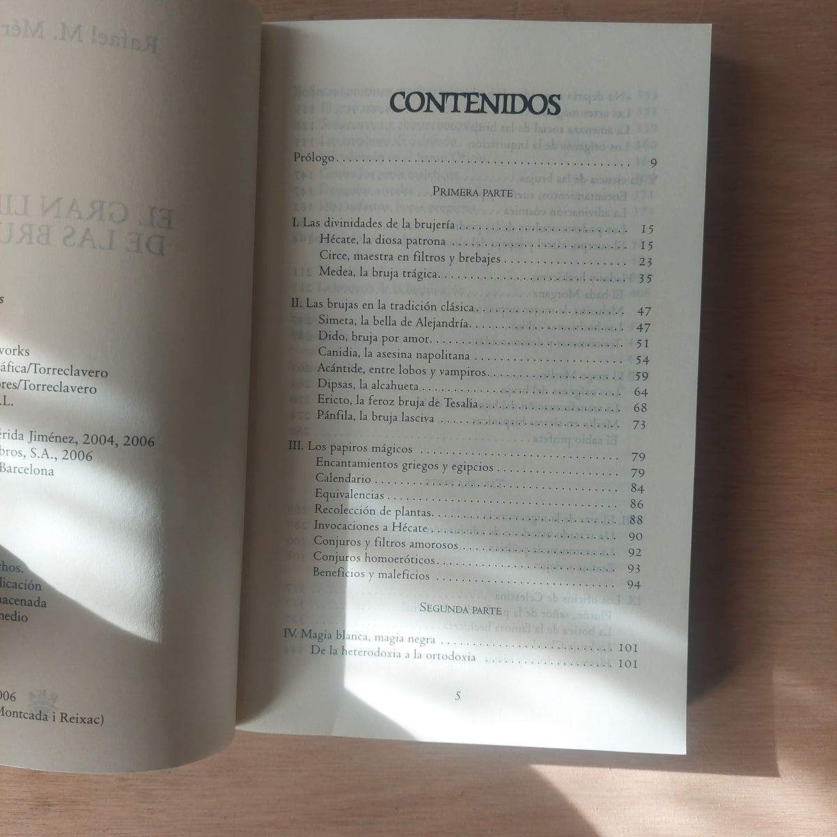 El gran libro de las brujas - Rafael M. Mérida Jiménez