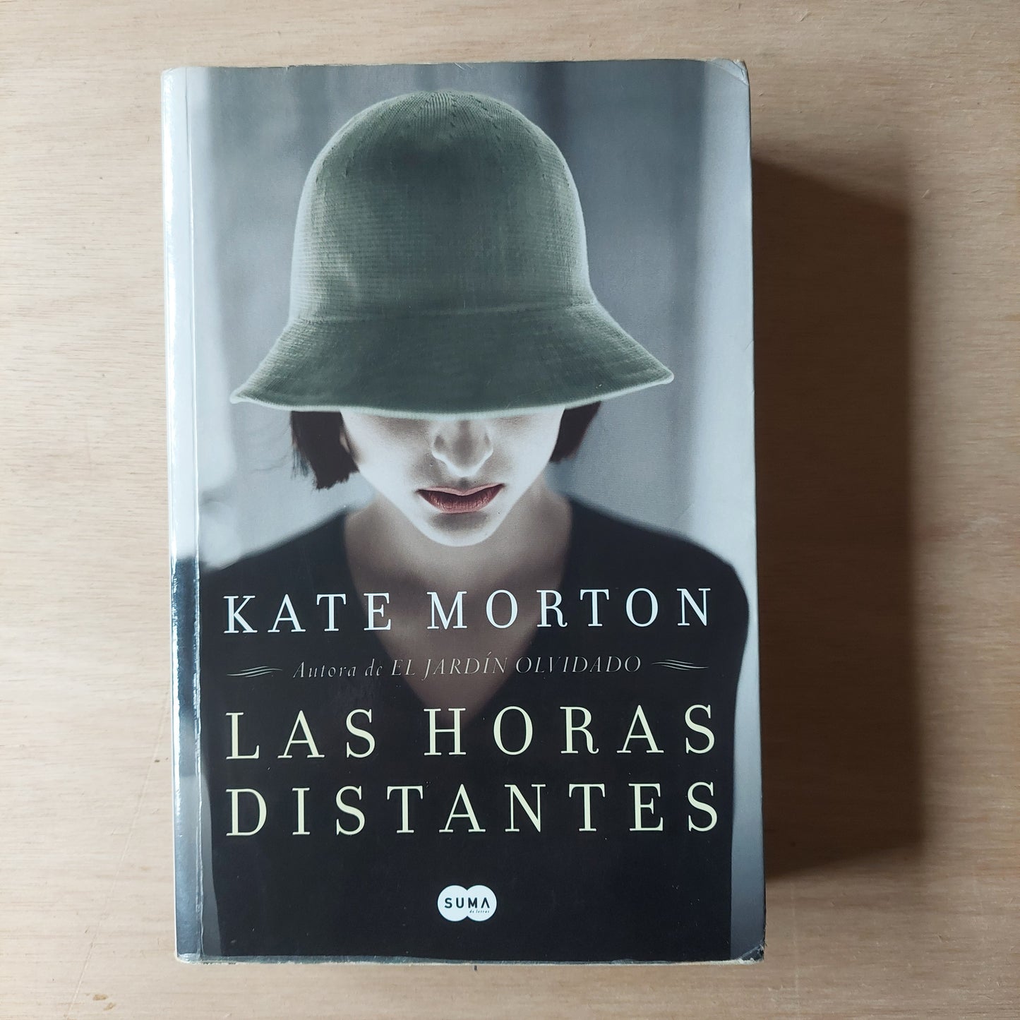 Las horas distantes - Kate Morton