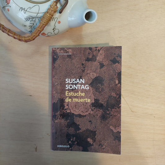 Estuche de muerte - Susan Sontag