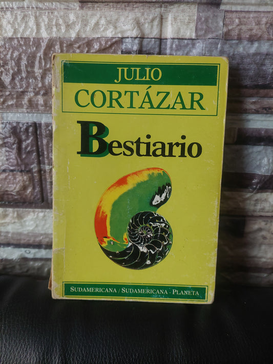 Bestiario - Julio Cortázar