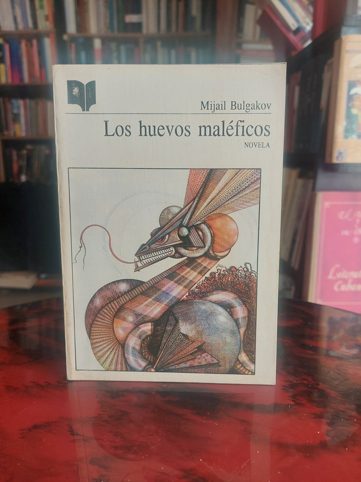 Los huevos maléficos - Mijaíl Bulgákov