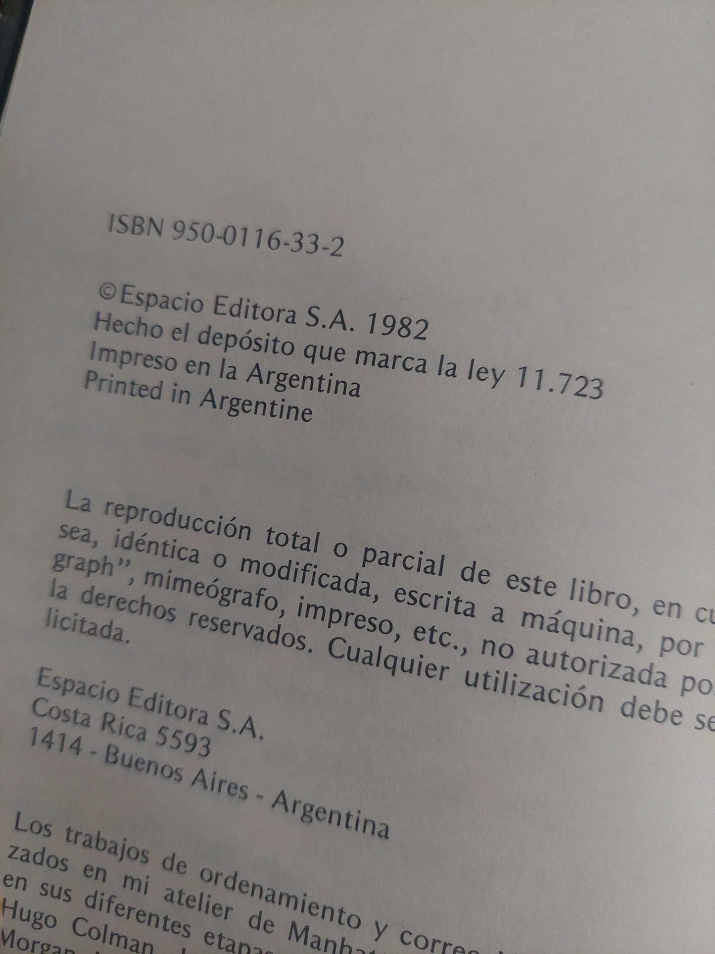 Entre mi hijo y yo, la luna - Carlos Páez Vilaró. Edición de 1982