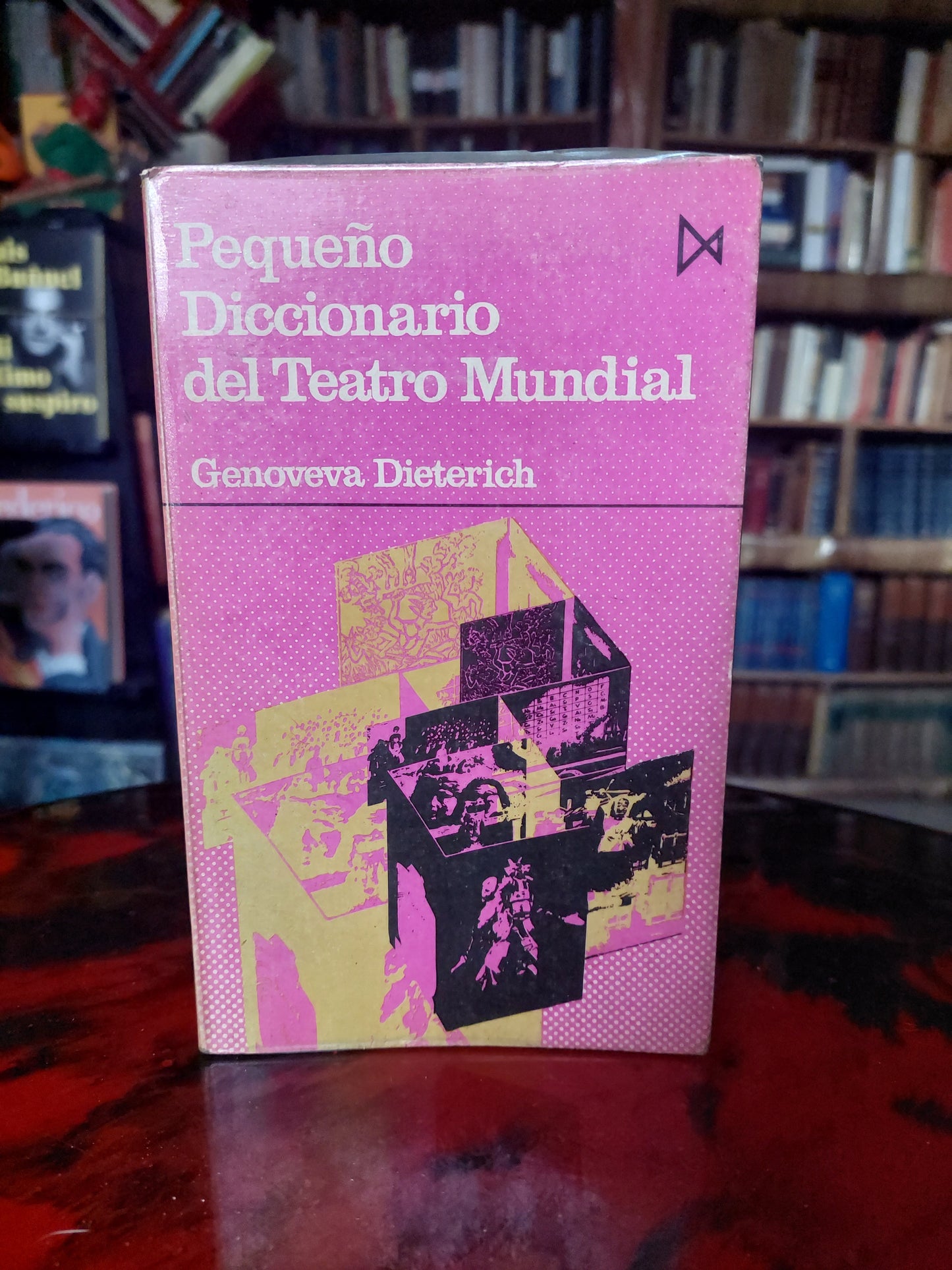 Pequeño diccionario del teatro mundial - Genoveva Dieterich
