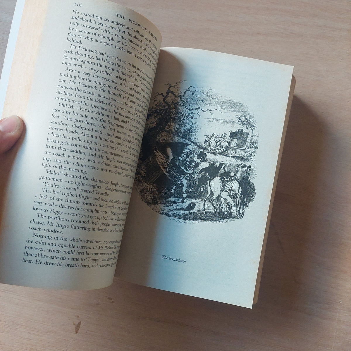 The Pickwick Papers - Charles Dickens