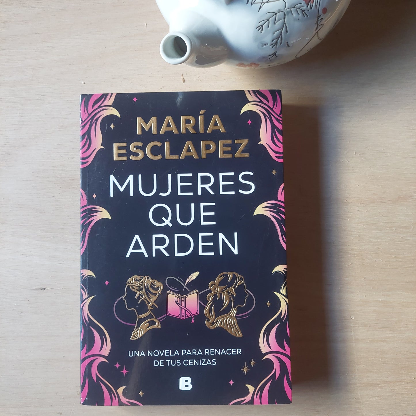 Mujeres que arden - María Esclapez