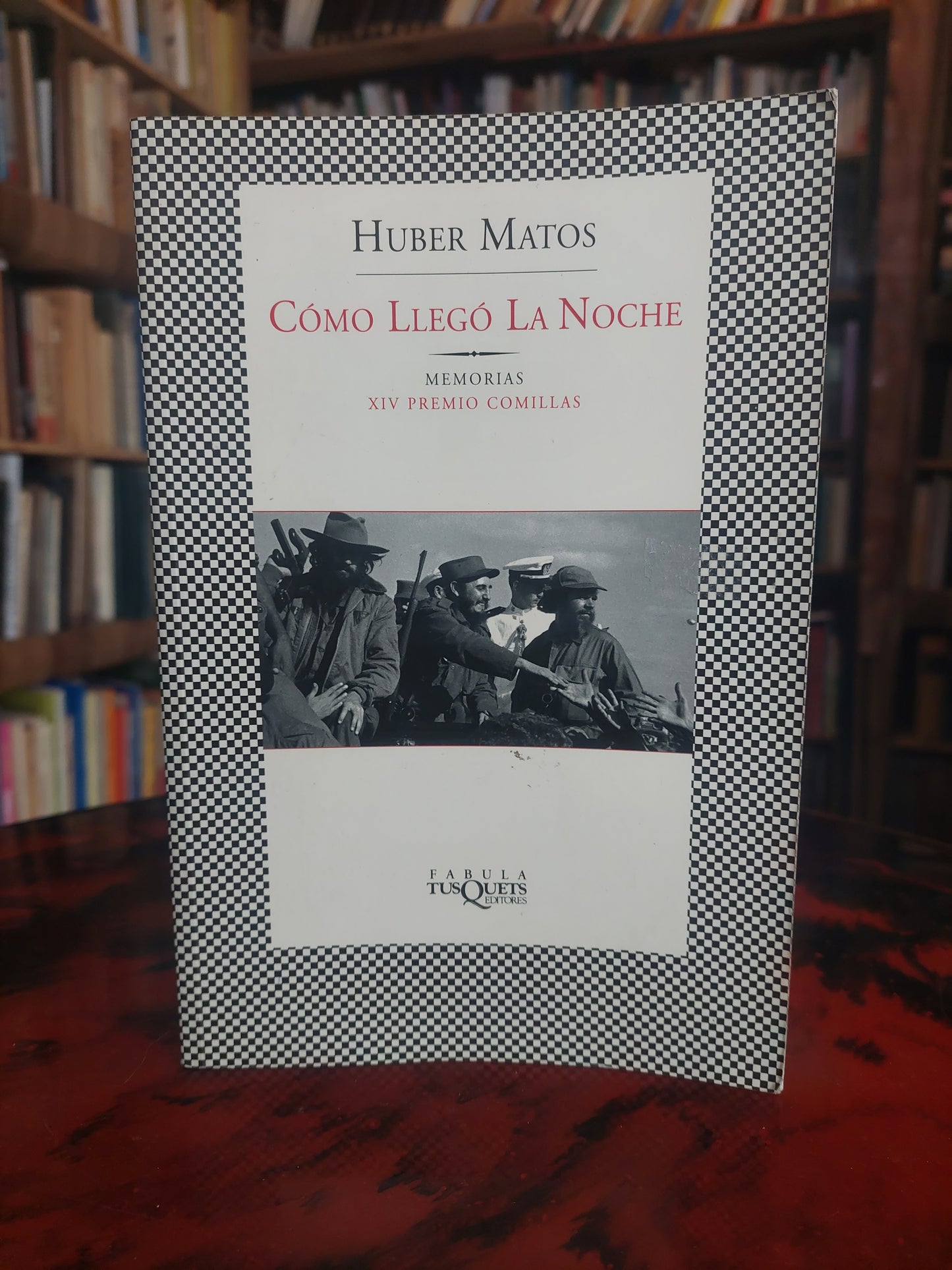 Como llegó la noche - Huber Matos