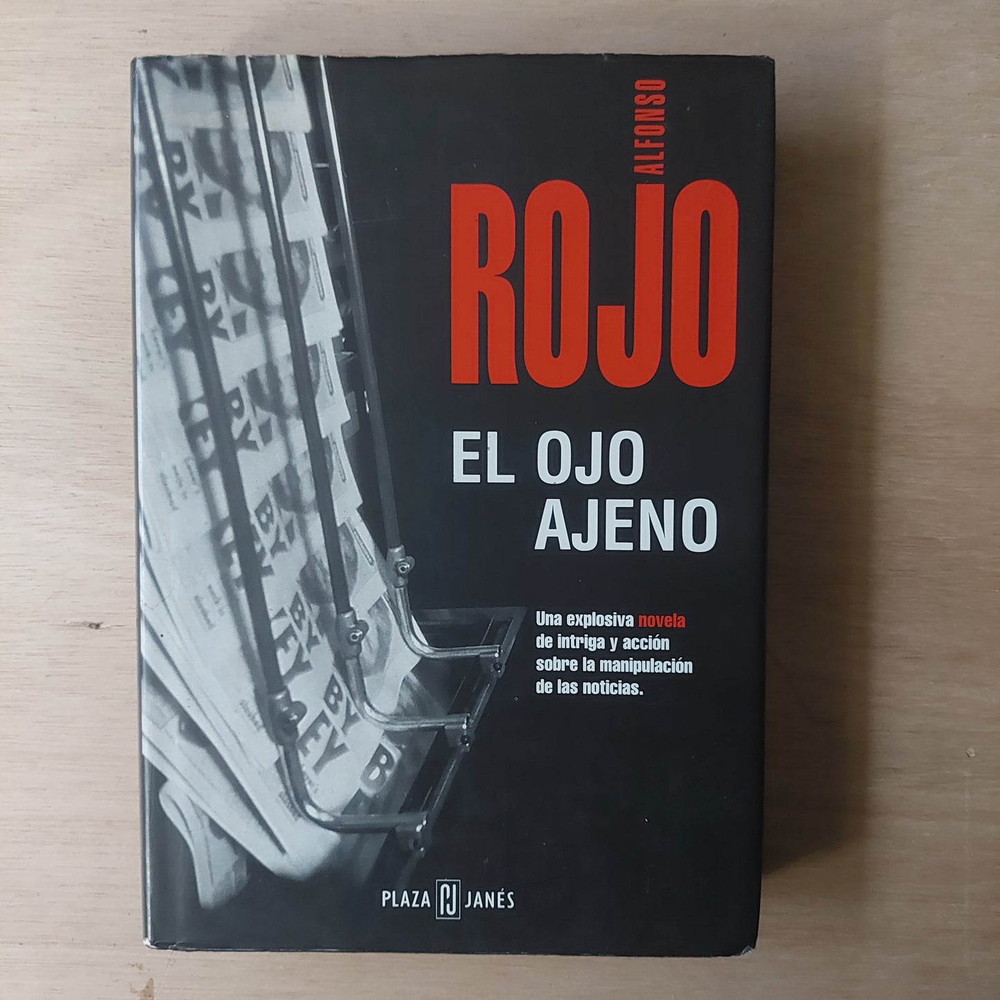 El ojo ajeno - Alfonso Rojo